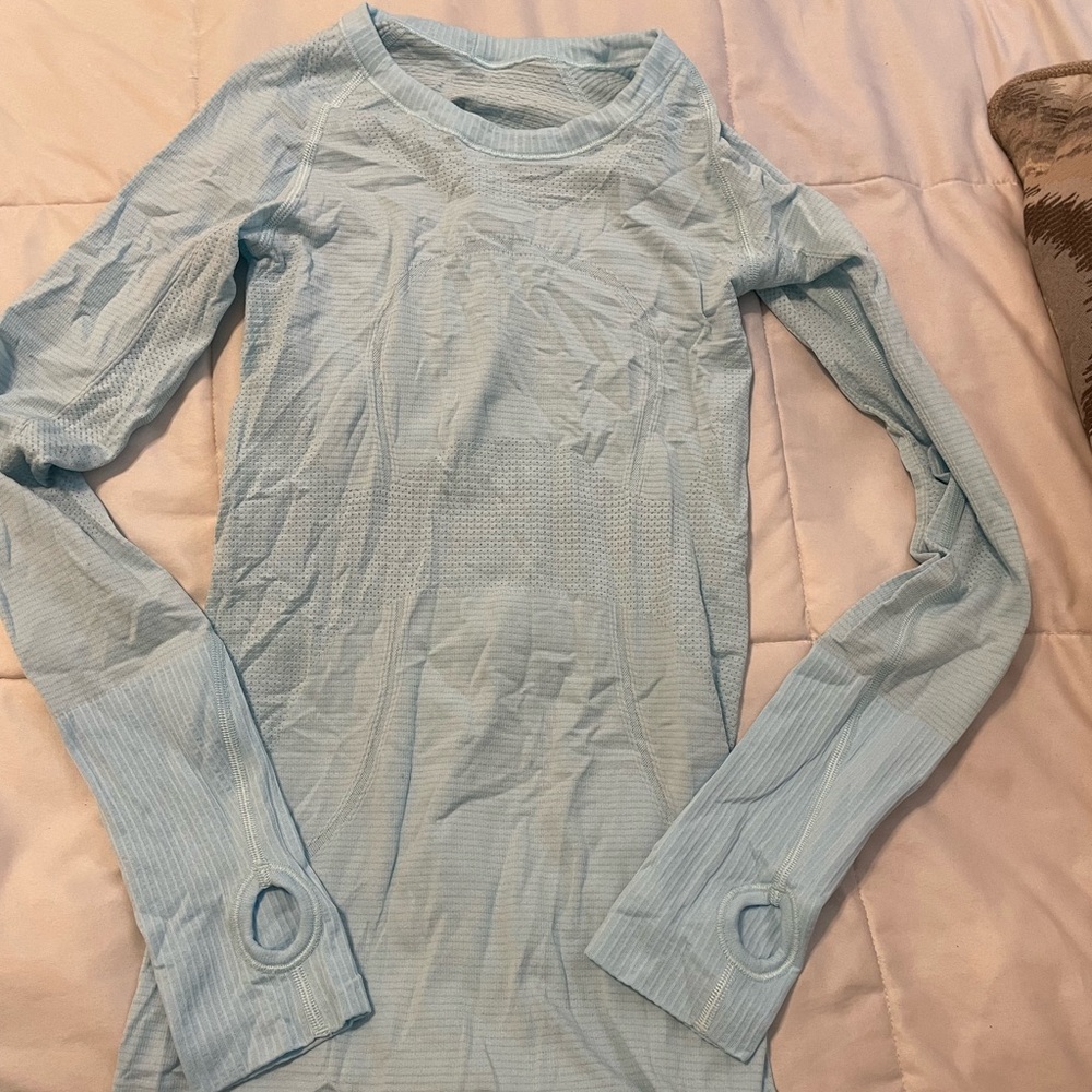 Lululemon long sleeve shirt